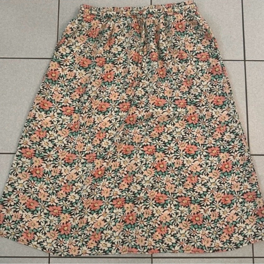 Floral skirt